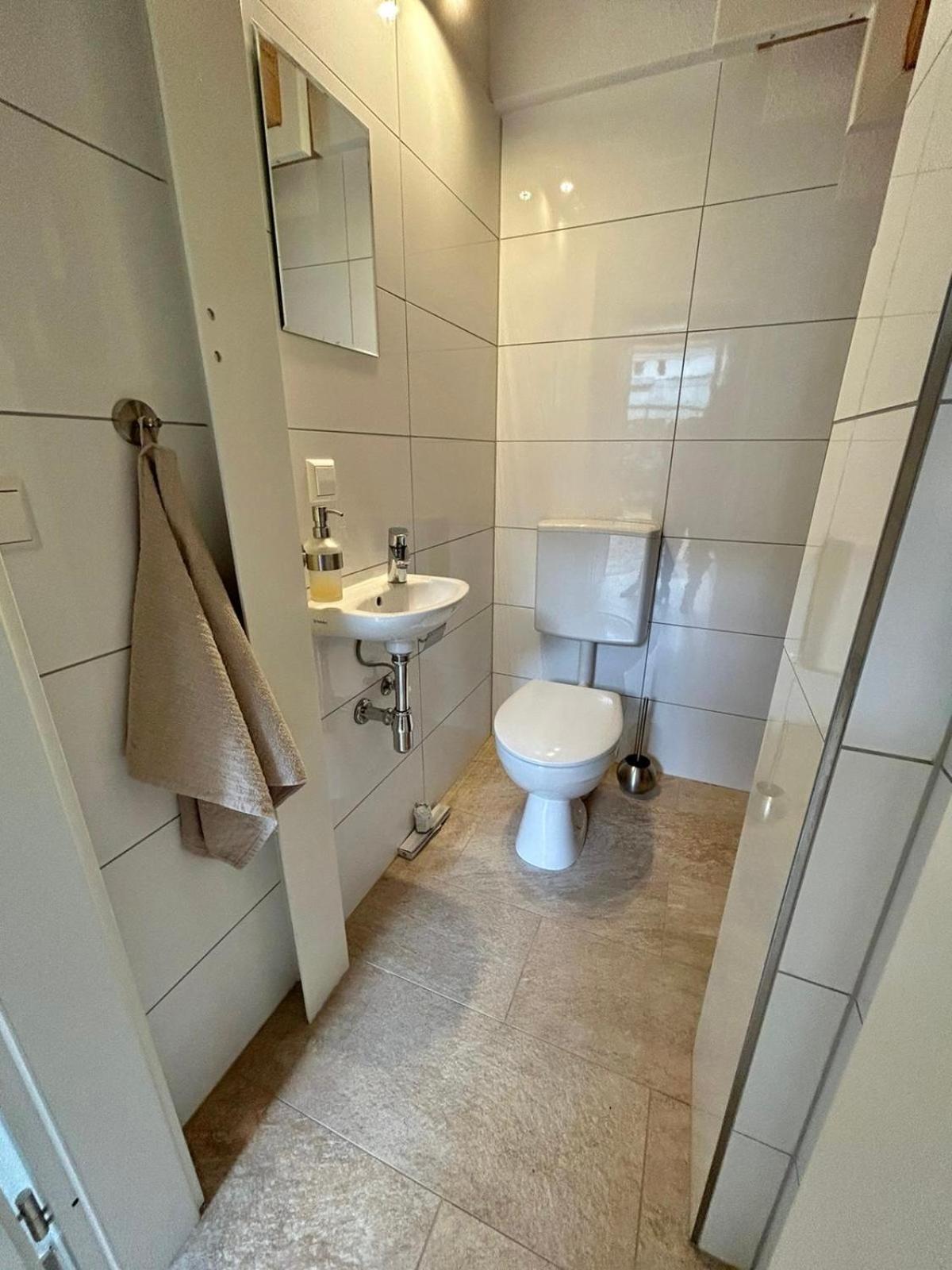 Exklusives Haus, Ruhig Gelegen Im Innenhof, Zentral, Lichtdurchflutet Zustellbett,Babybett Bei Bedarf Карлсруе Екстер'єр фото